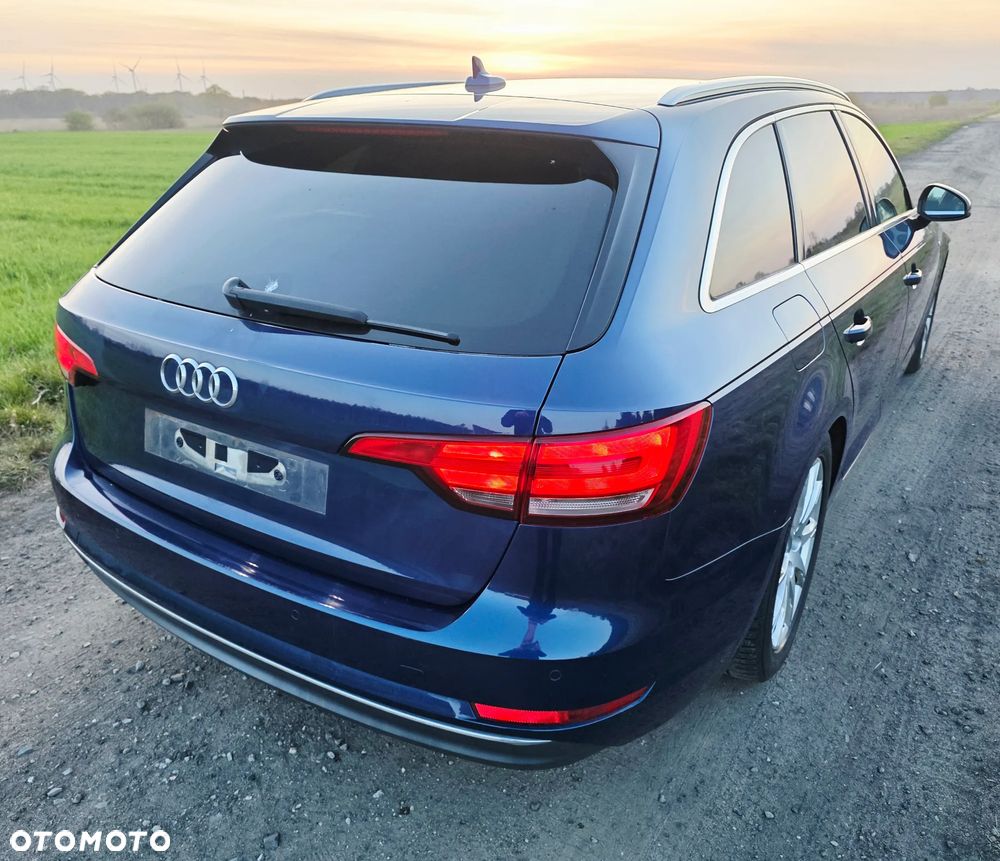 Audi A4 Avant 2.0 TDI Sport - 12