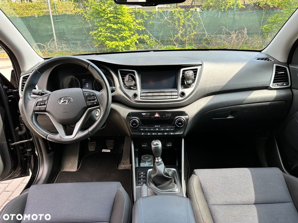 Hyundai Tucson 1.6 GDI BlueDrive GO 2WD - 15