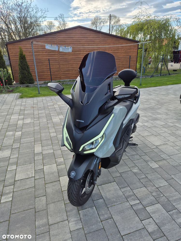 Honda NSS - 23