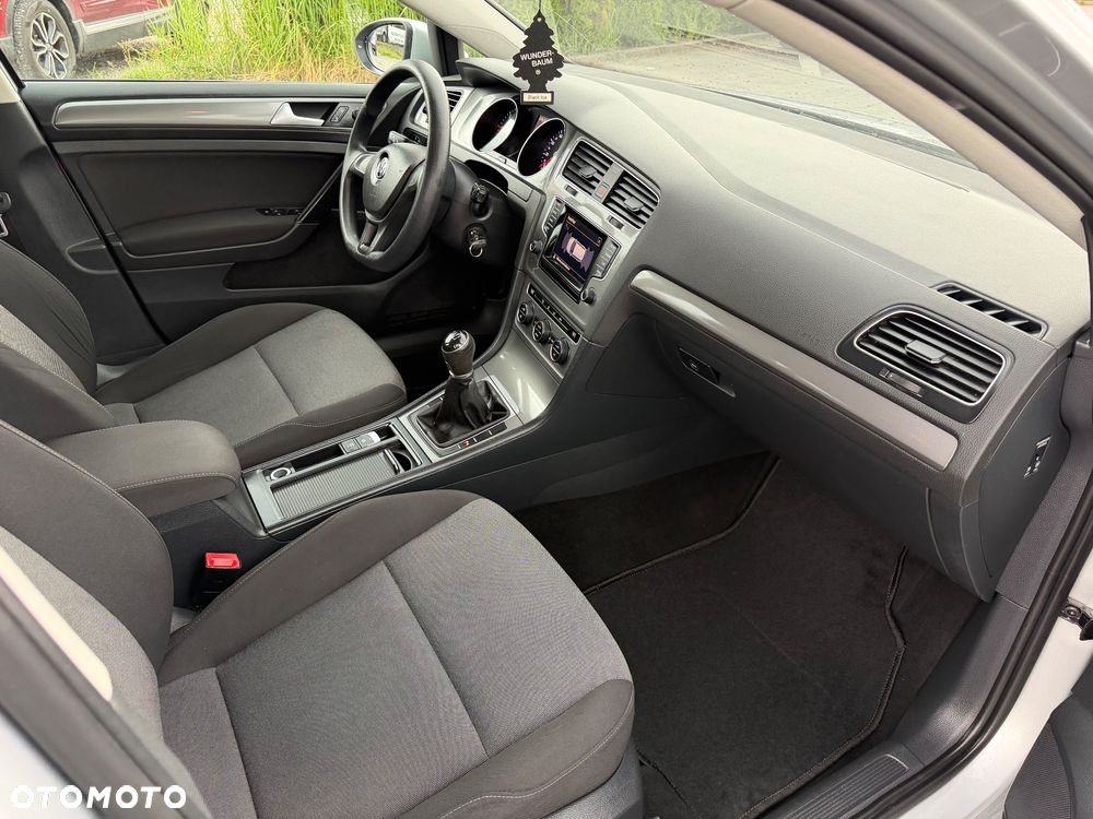 Volkswagen Golf 1.6 TDI BlueMotion Technology Trendline - 10
