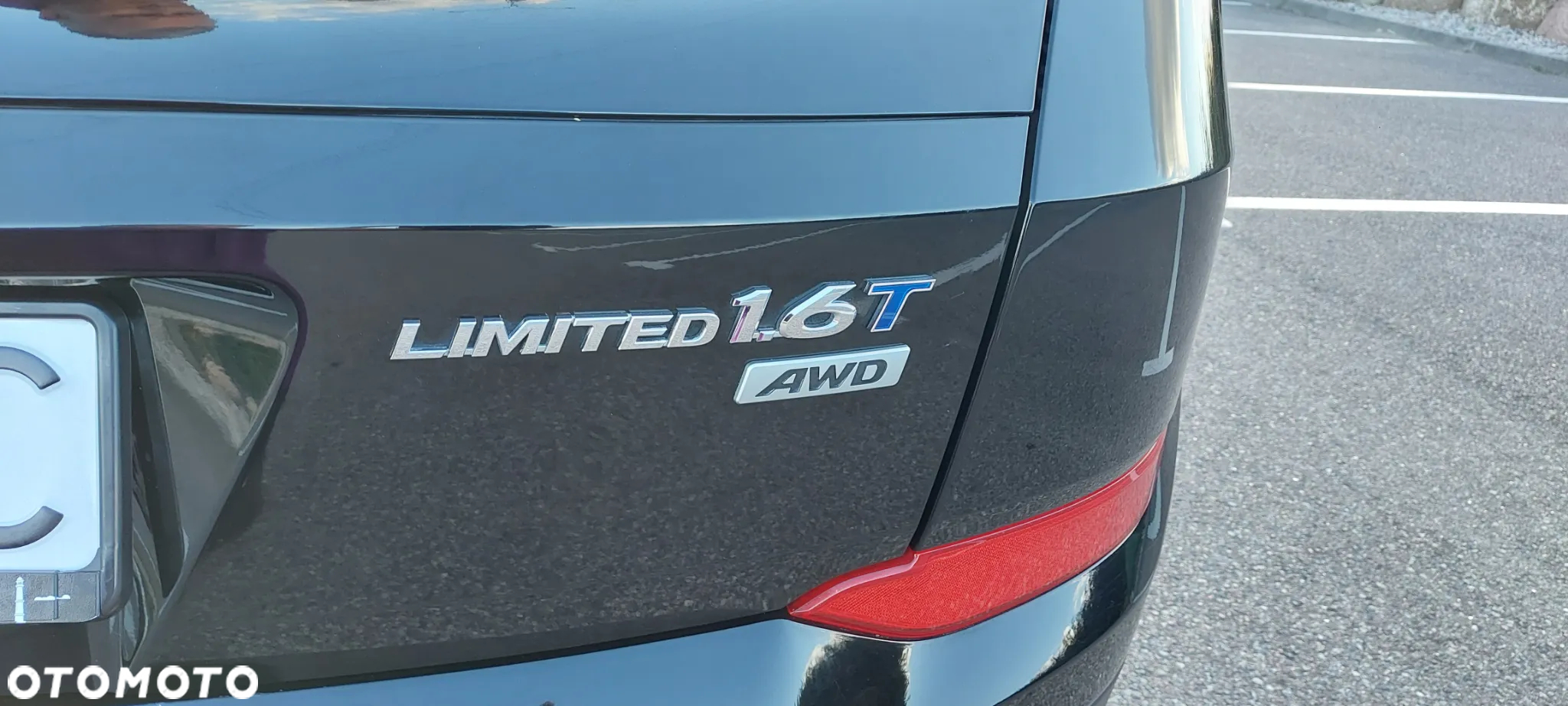 Hyundai Tucson 1.6 T-GDI Premium 4WD DCT - 11