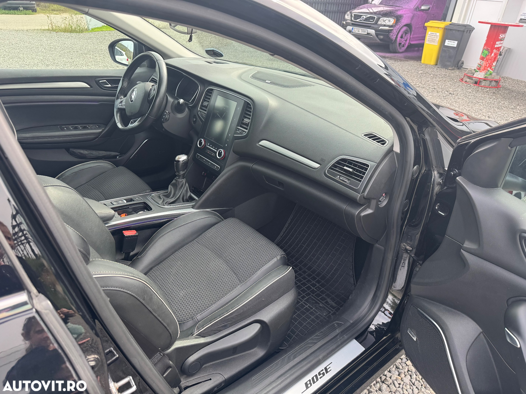 Renault Megane ENERGY dCi 130 BOSE EDITION - 7