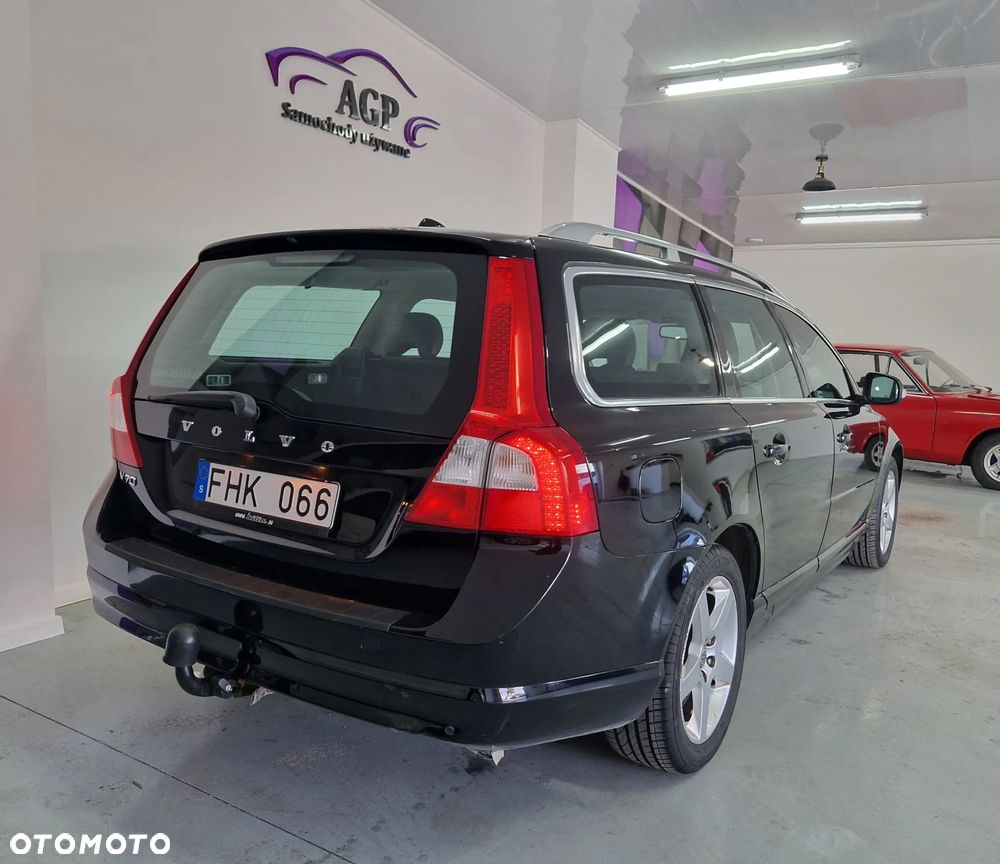 Volvo V70 2.5T Summum - 14