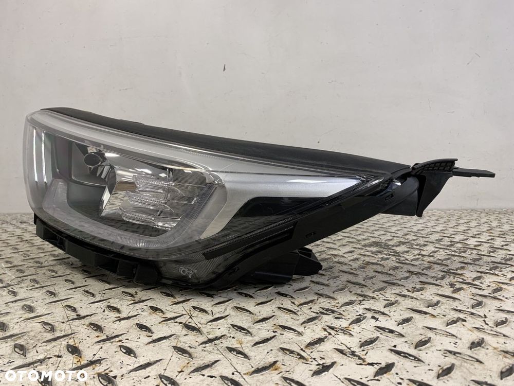 KIA STONIC LAMPA LEWA PRZEDNIA PRZÓD SOCZEWKA + LED EUROPA IDEALNA 92101-H8 - 4