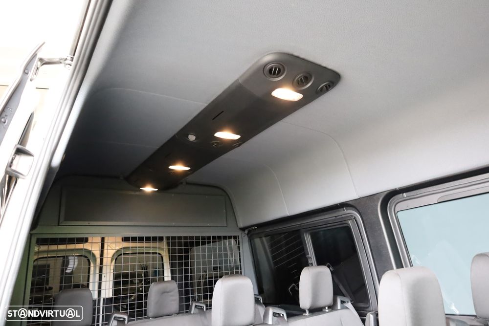 Mercedes-Benz Sprinter 315 CDI/43 Luxo (2+2+2+3) - 19