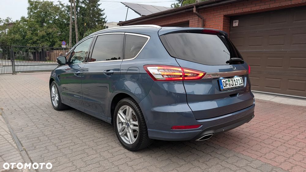 Ford S-Max 2019 photo 2