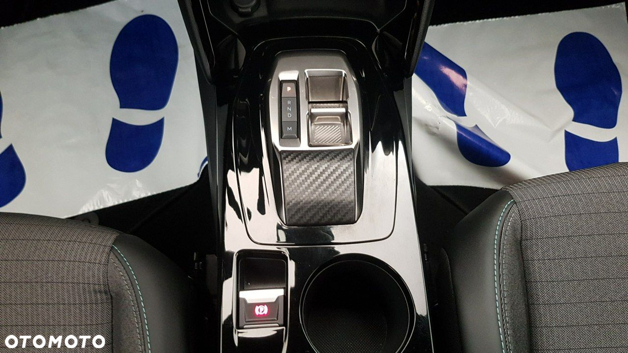 Peugeot 2008 - 28