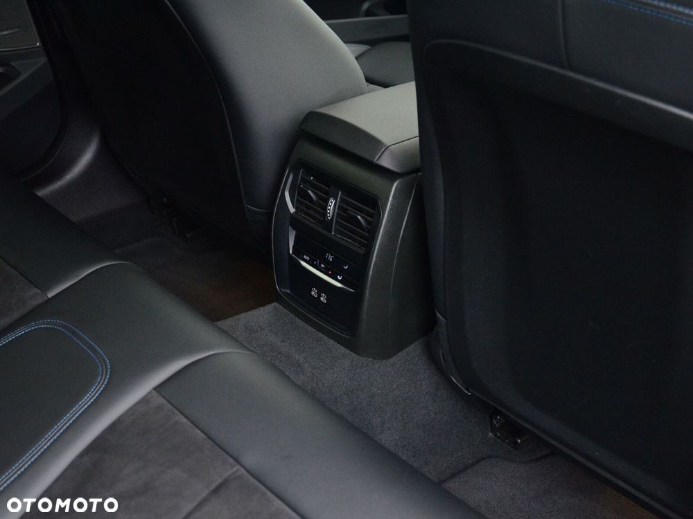 BMW Seria 3 320d xDrive mHEV M Sport sport - 33