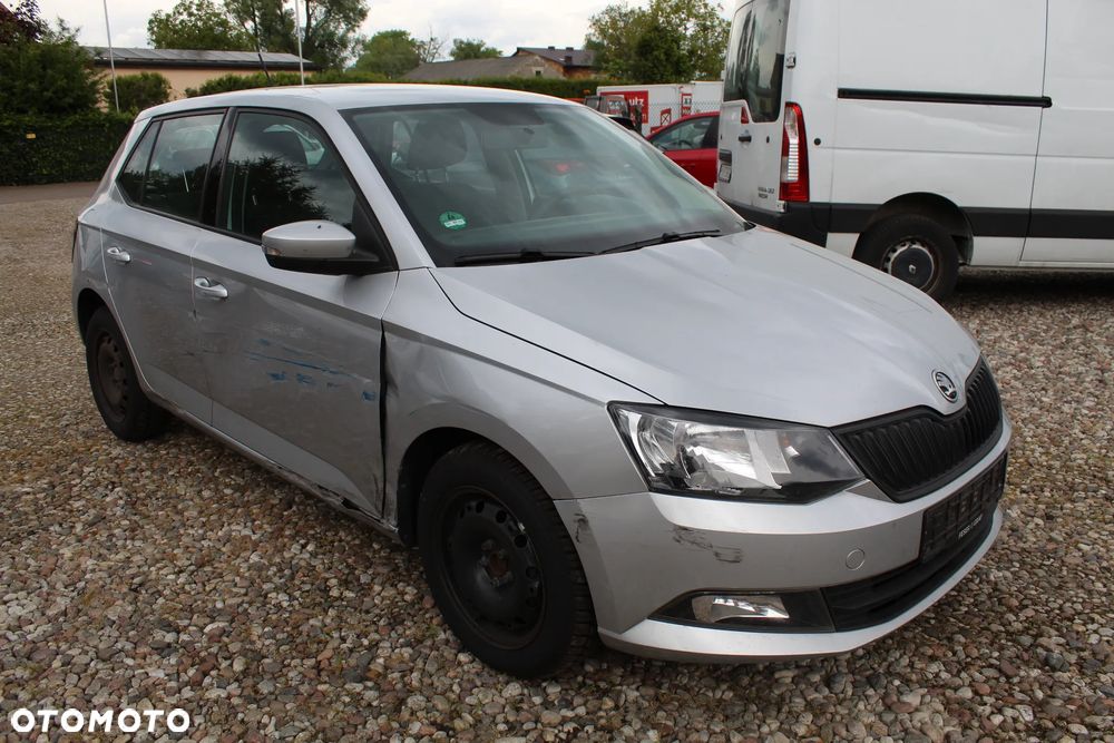 Skoda Fabia - 3