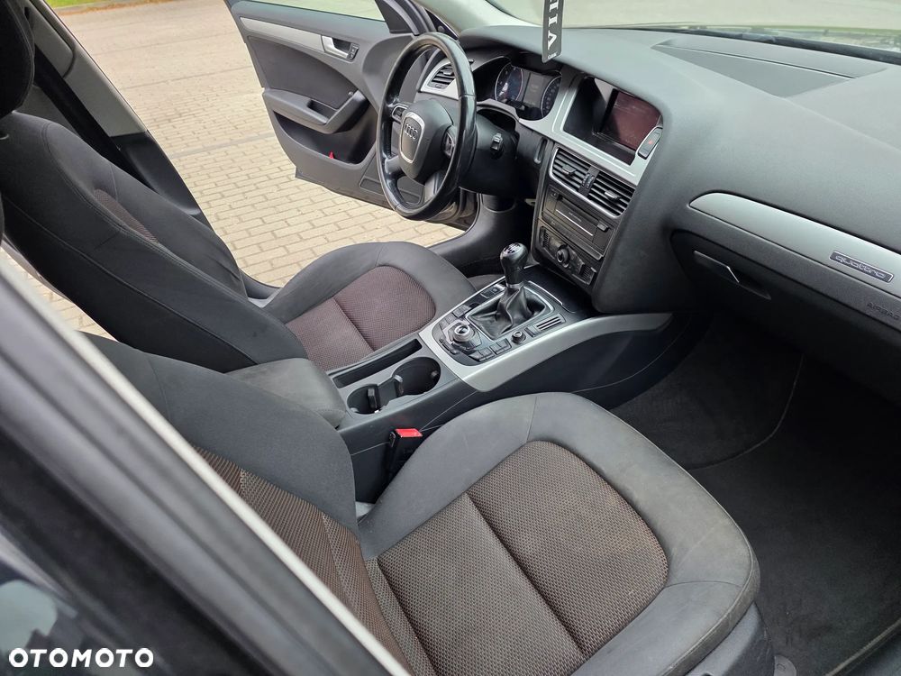 Audi A4 Allroad - 10