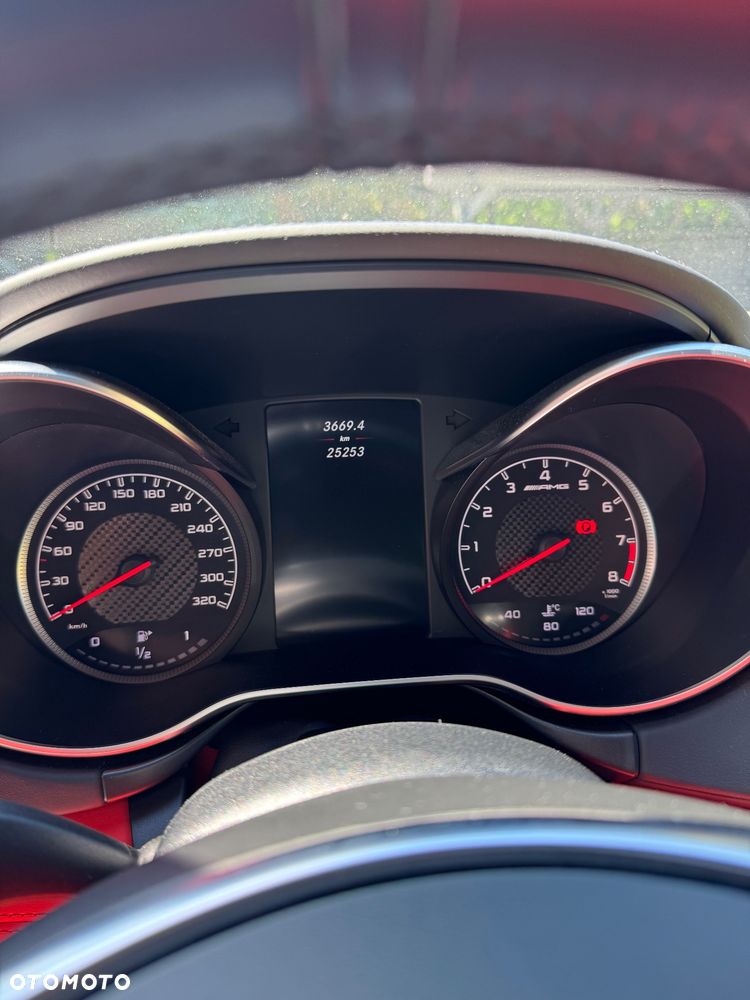 Mercedes-Benz AMG GT - 15