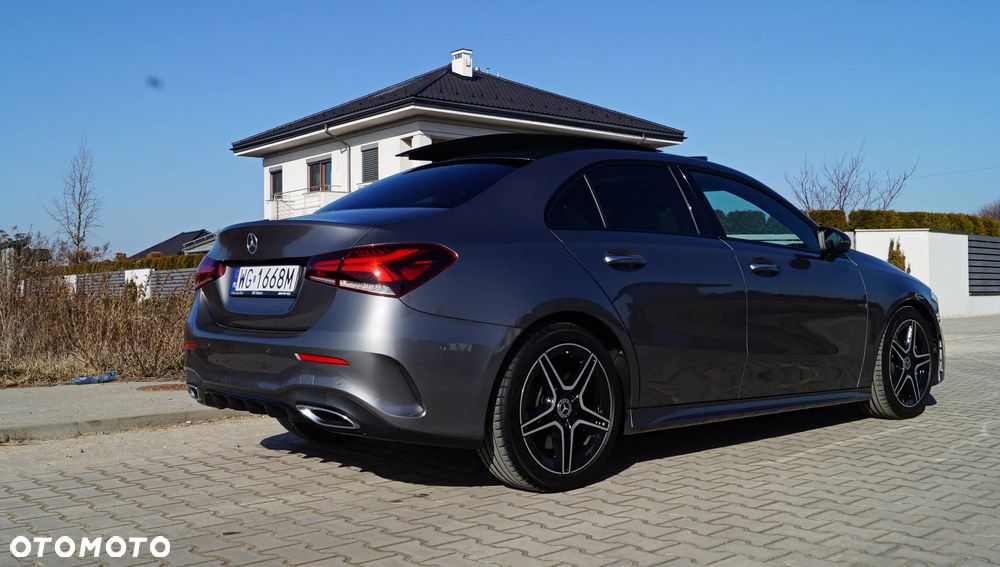 Mercedes-Benz Klasa A 250 4Matic 7G-DCT AMG Line - 13