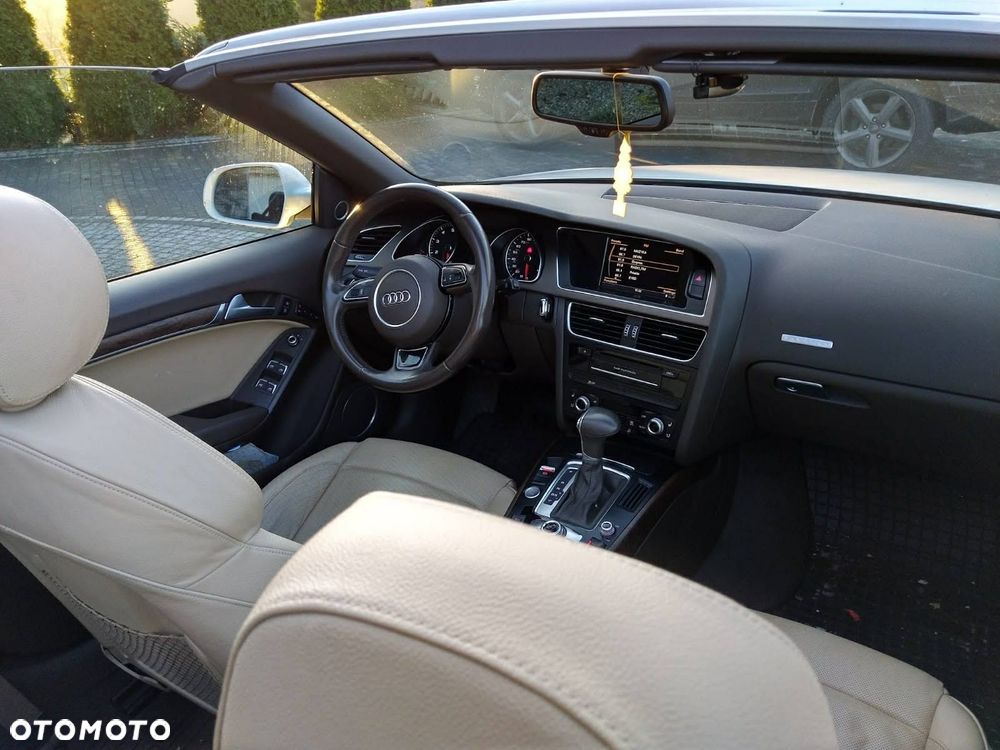 Audi A5 Cabrio 2.0 TFSI quattro S tronic - 14