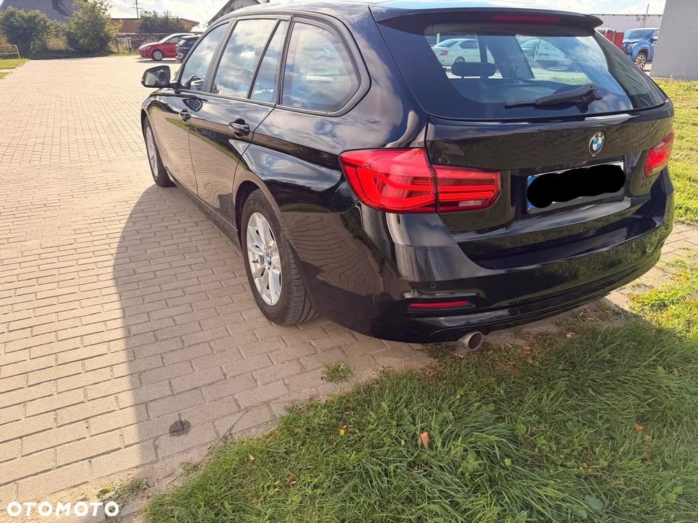 BMW Seria 3 318d - 21