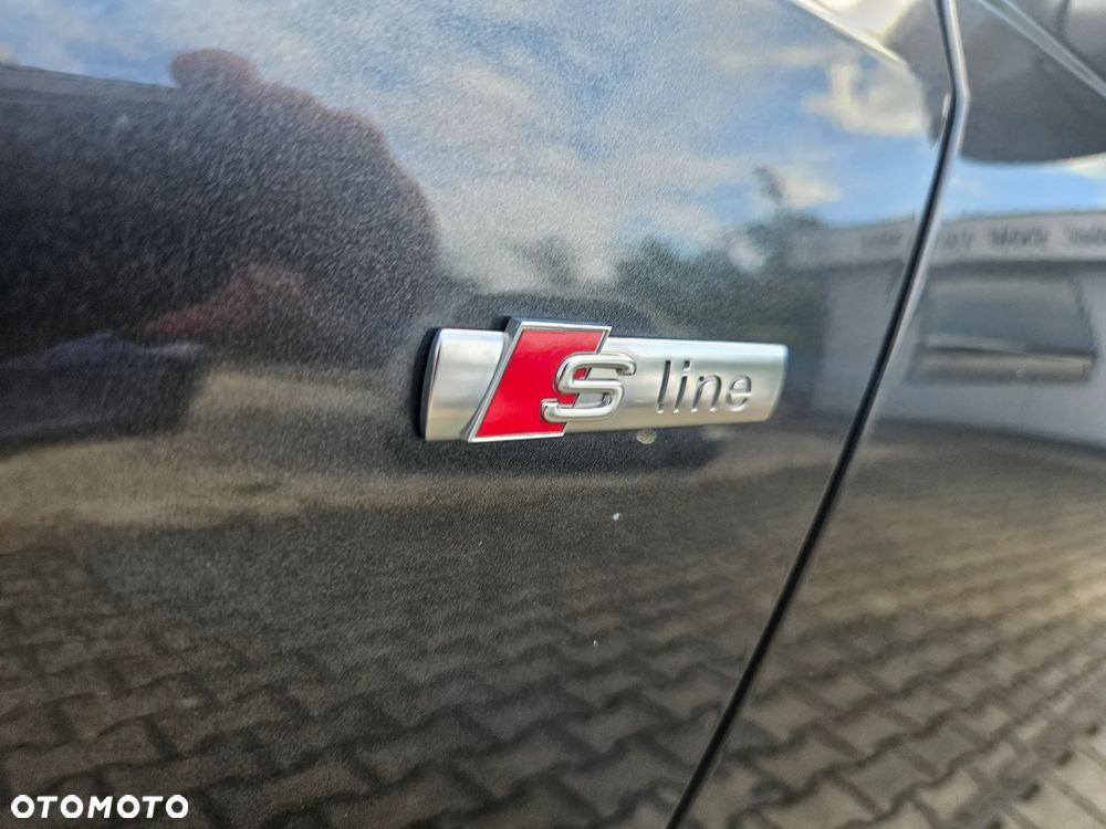 Audi A4 Avant 50 TDI quattro tiptronic S line - 12