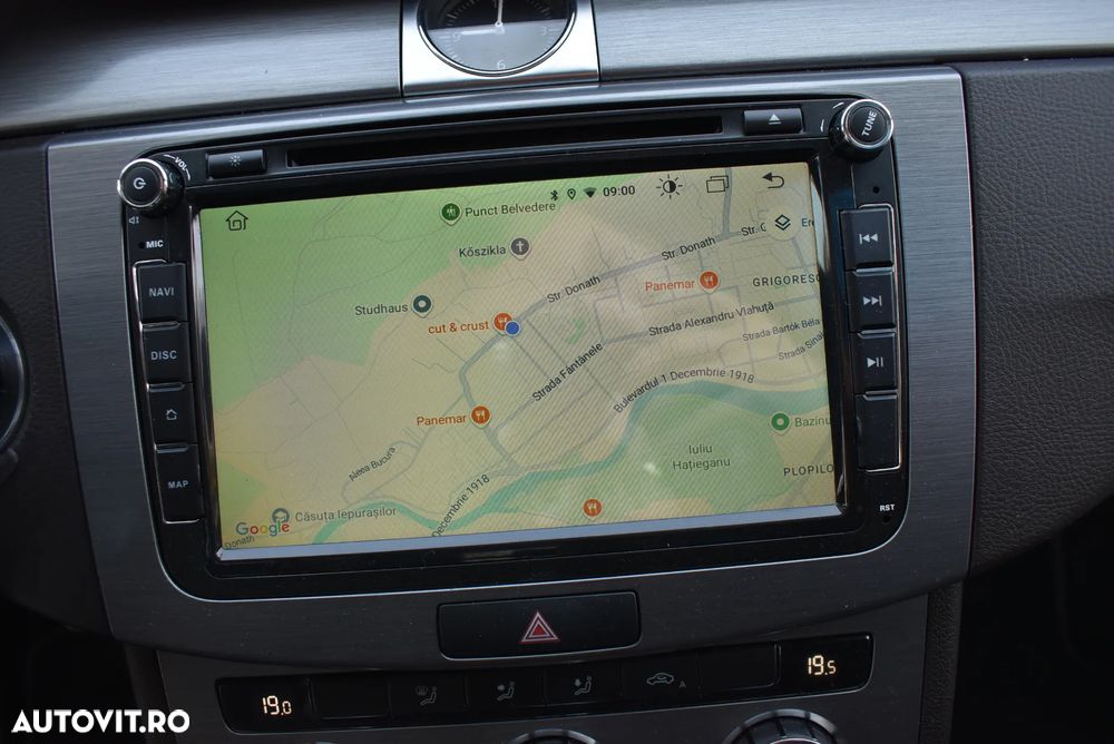 Volkswagen Passat 1.6 TDI BlueMotion Technology Highline - 12