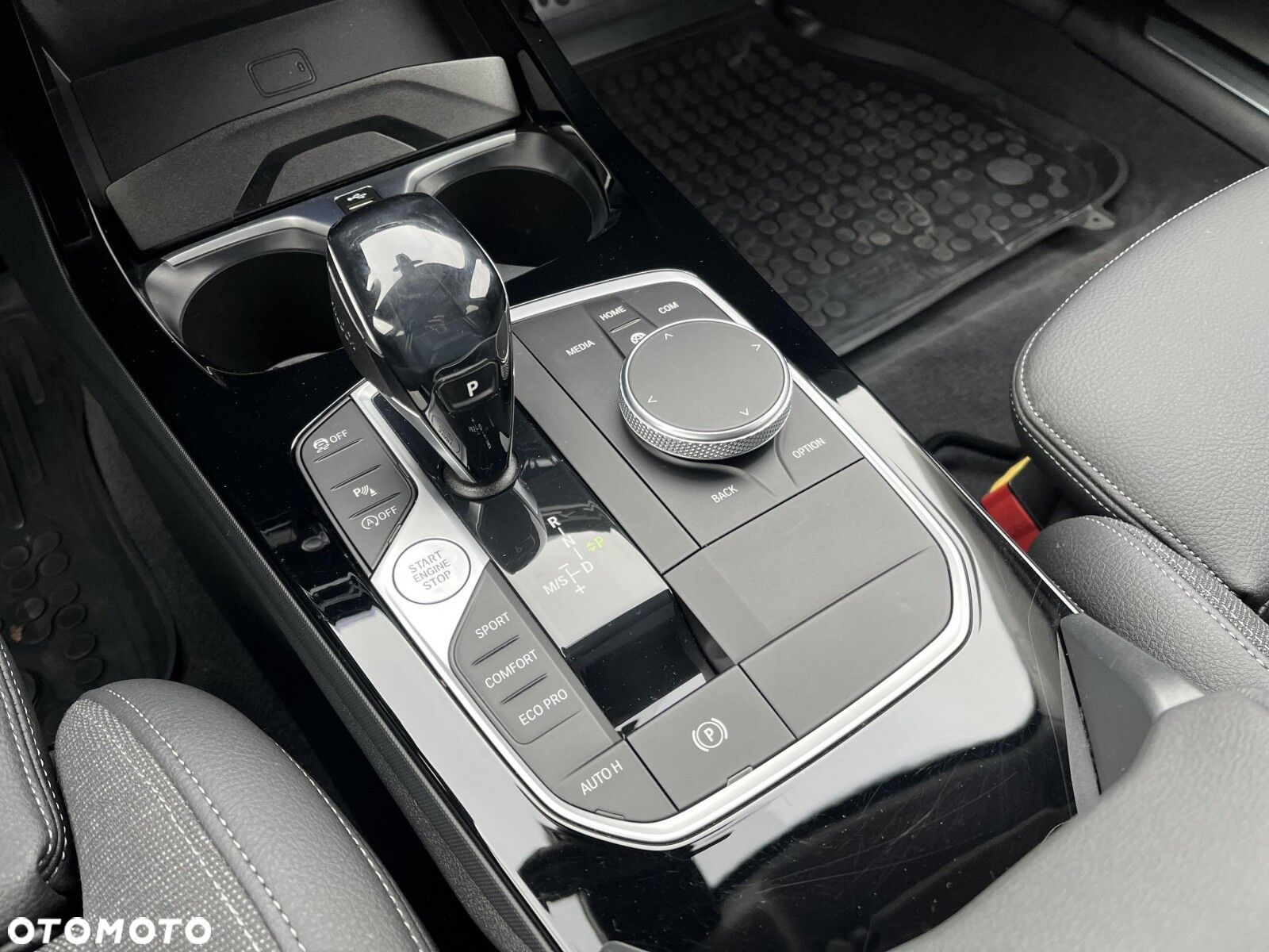 BMW Seria 1 118i Sport Line - 16
