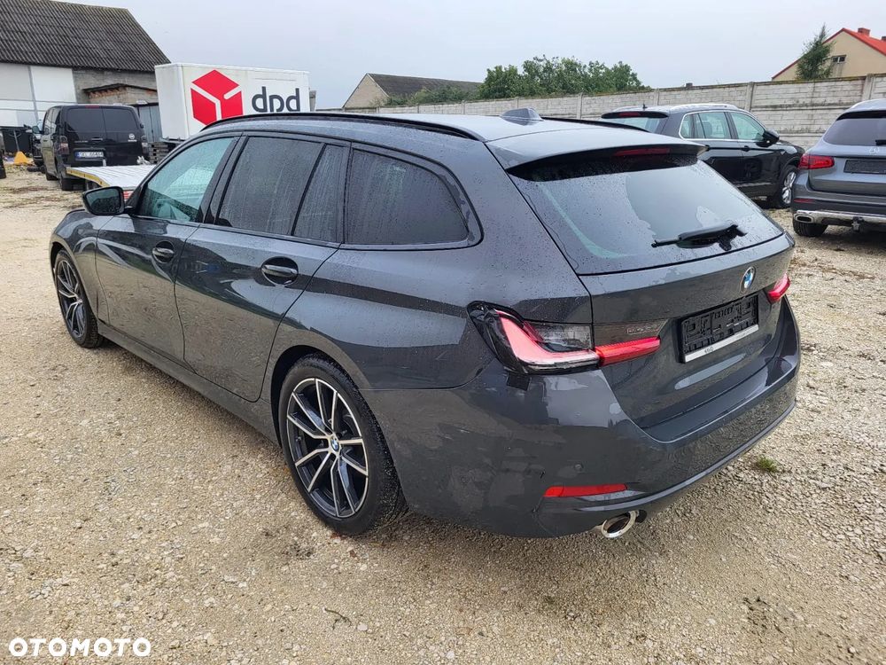 BMW Seria 3 - 8
