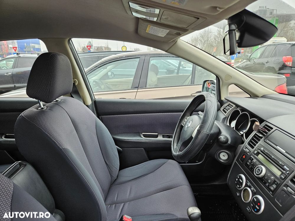 Nissan Tiida - 9
