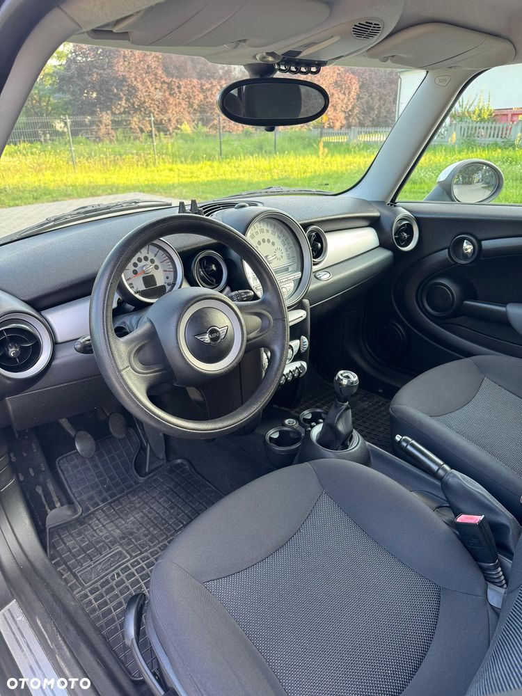 MINI ONE Standard - 10