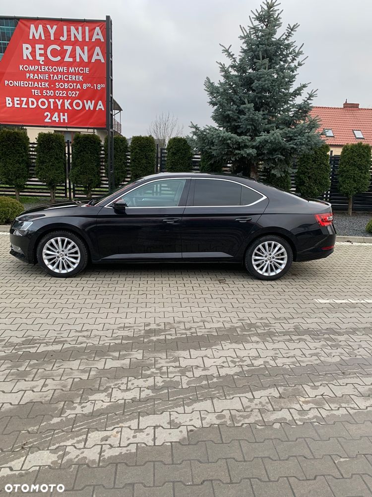Skoda Superb 1.5 TSI Ambition - 8