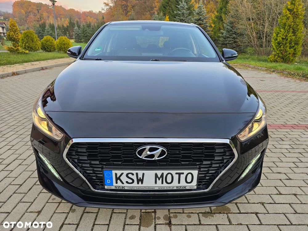 Hyundai i30 1.4 Passion - 3