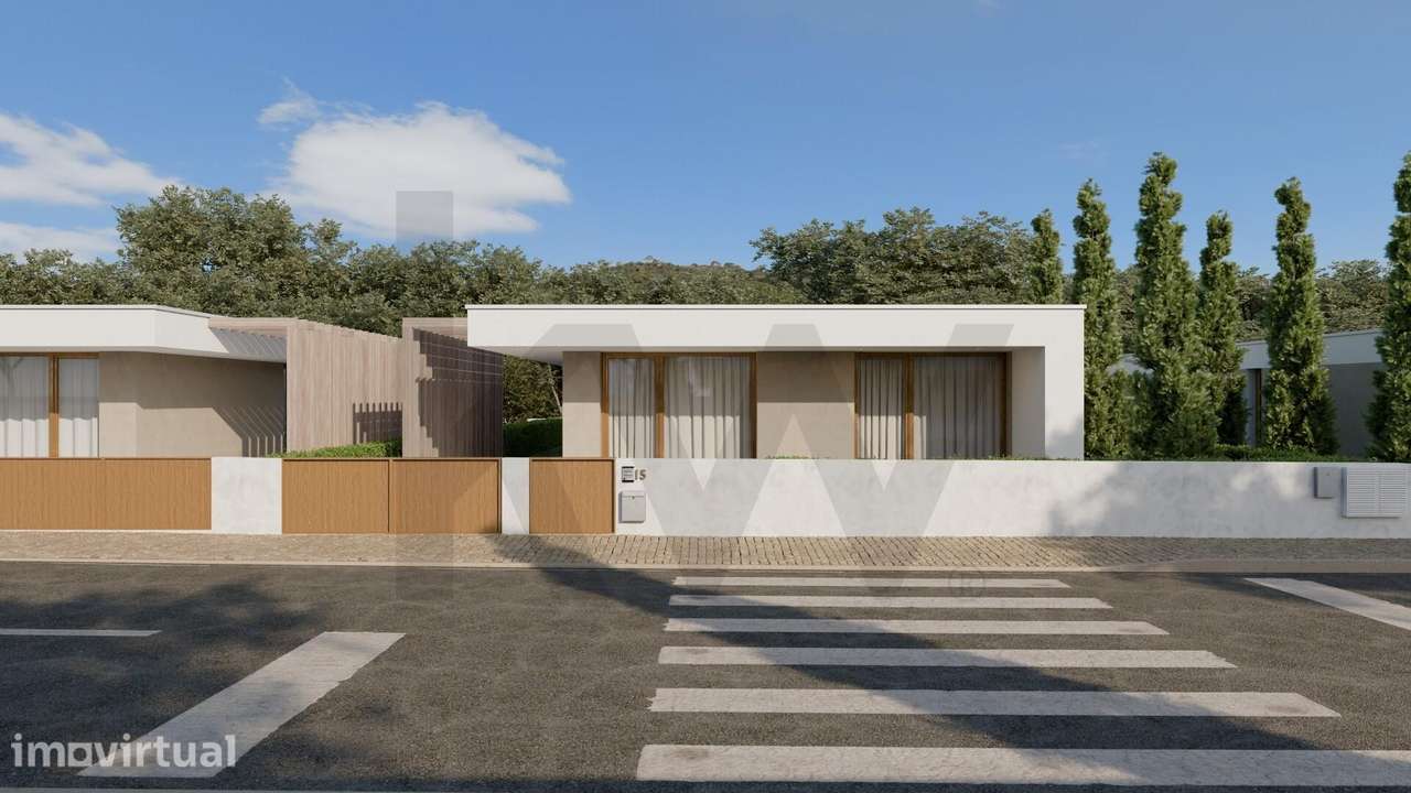 Moradia Térrea T3 c/ Piscina Privativa e Parqueamento - Grande imagem: 5/10