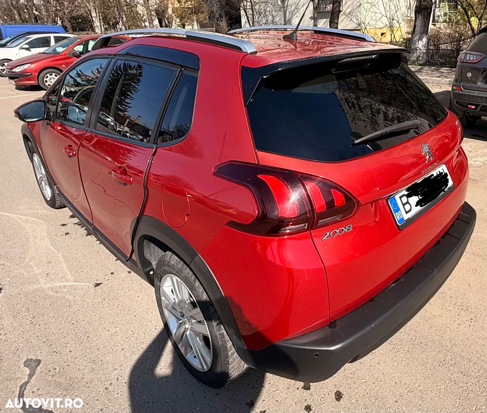 Peugeot 2008 PureTech 82 Signature - 11