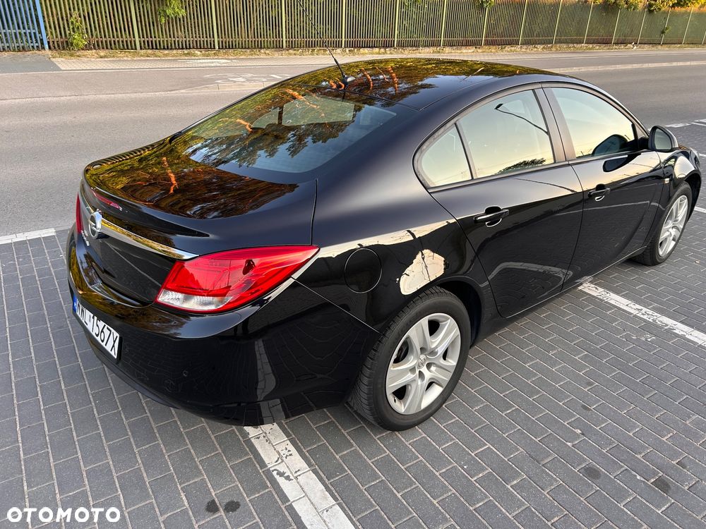 Opel Insignia 1.6 - 11