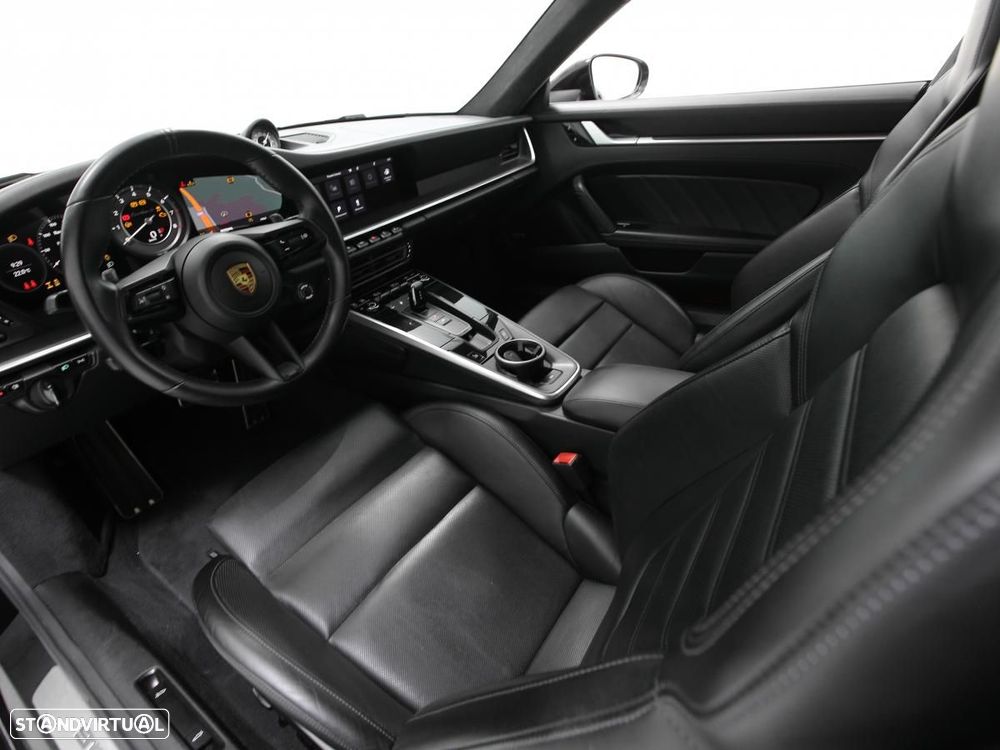 Porsche 911 (992) Turbo S PDK - 5