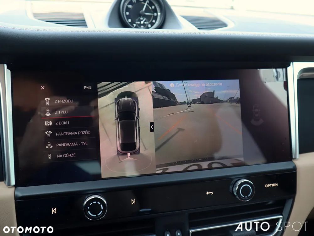 Porsche Macan Standard - 28