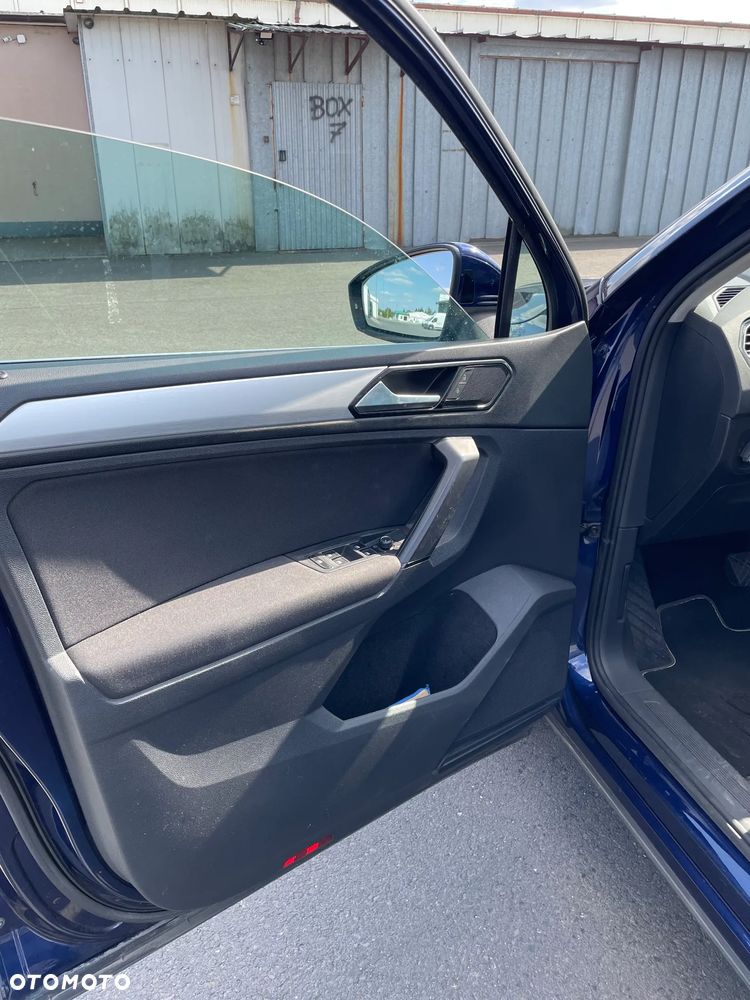 Volkswagen Tiguan - 9