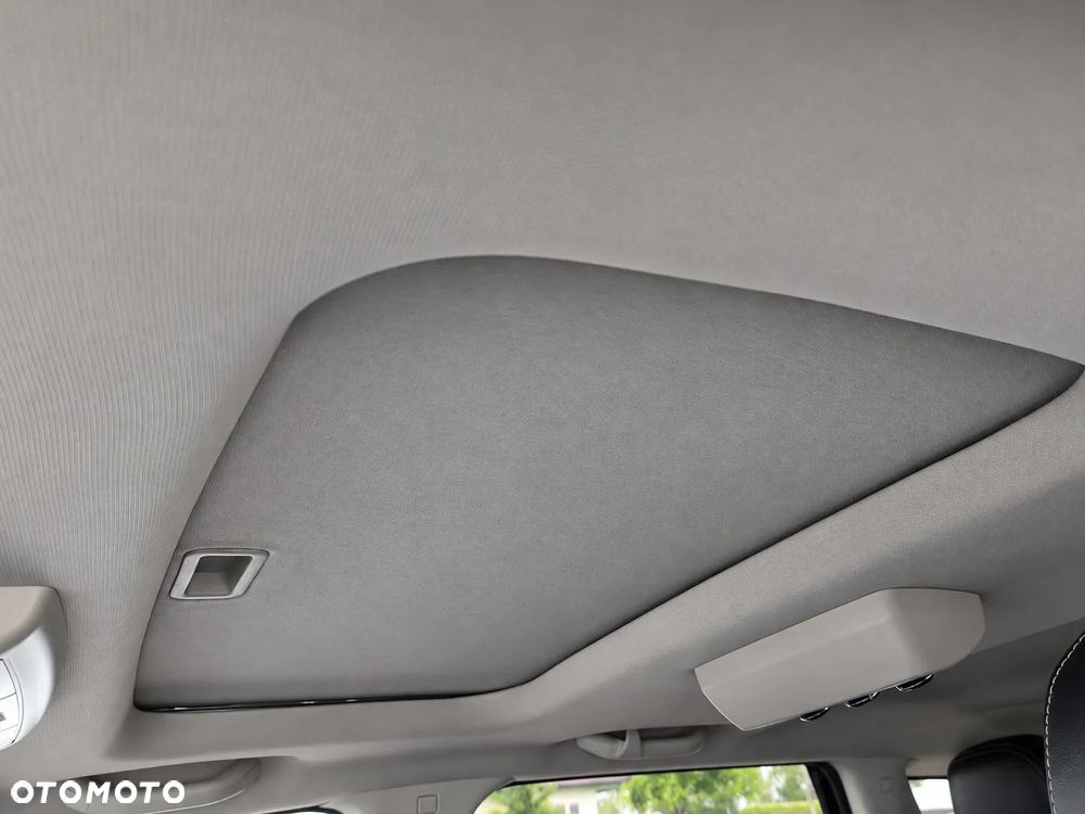 Fiat Freemont 2.0 Multijet Lounge AWD - 38