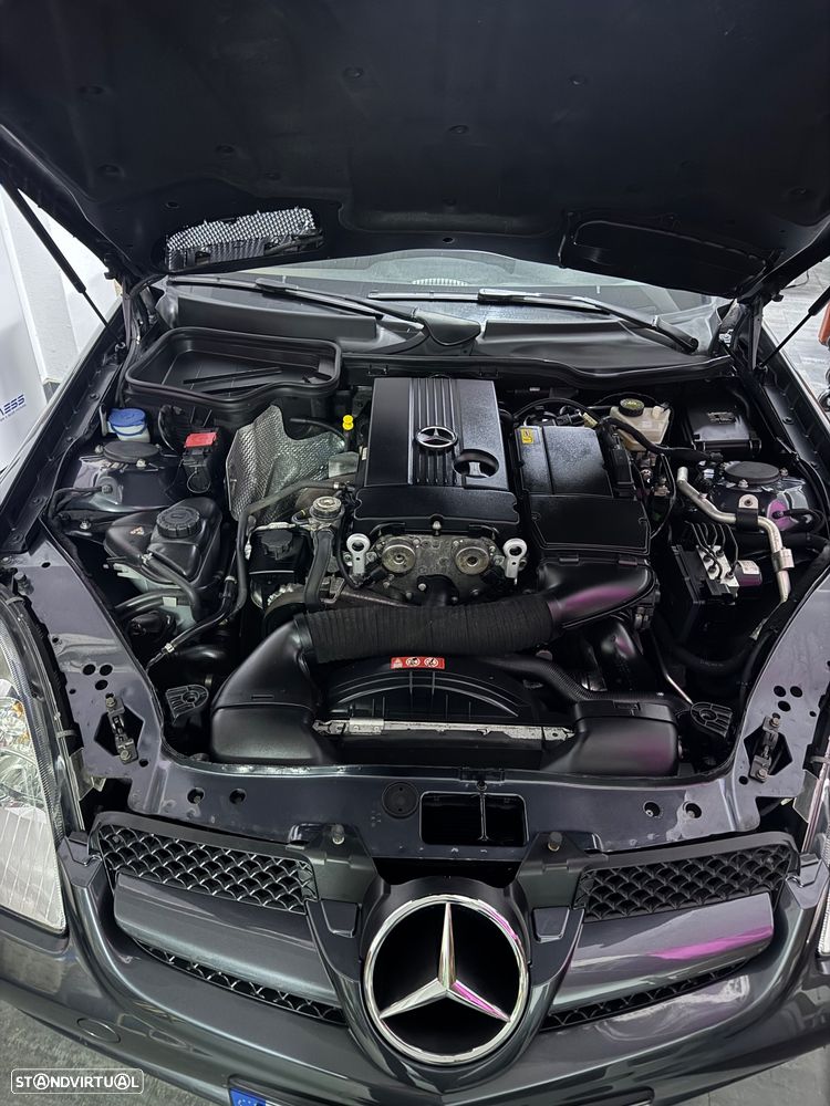 Mercedes-Benz SLK 200 - 16