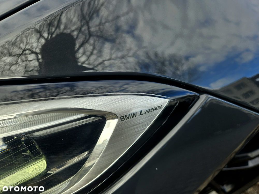 BMW Seria 3 330i xDrive M Sport - 6