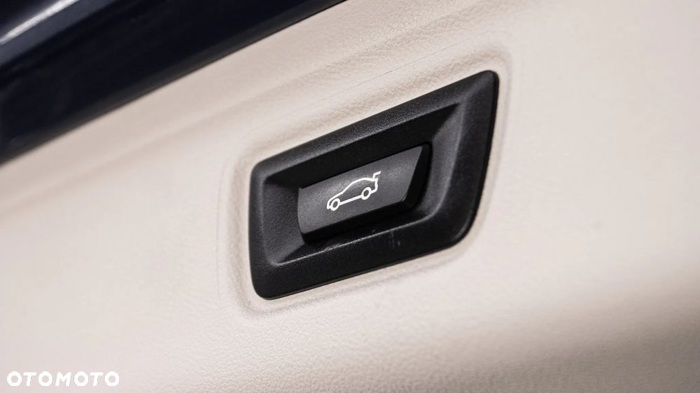 BMW Seria 3 320e Advantage sport - 26
