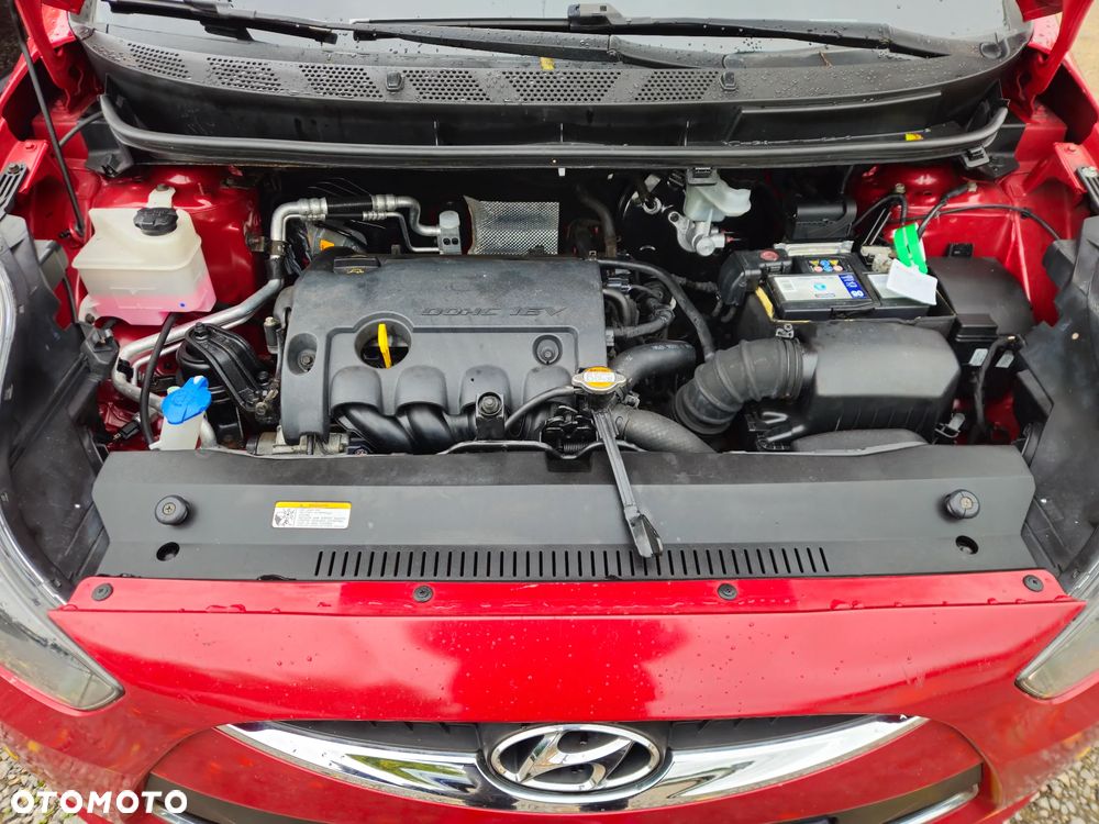 Hyundai ix20 1.4 BlueDrive Comfort - 22