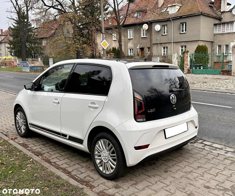 Volkswagen Up 2018 photo 2
