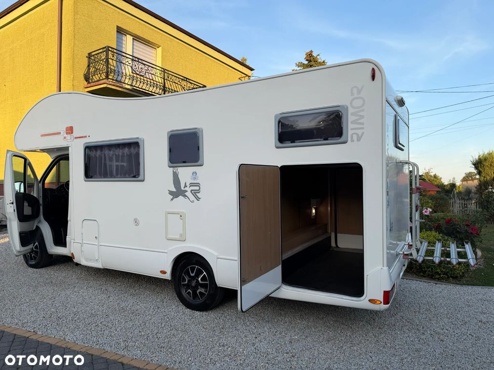 Hobby Kamper,camper I właściciel garażowany 6-osób - 9