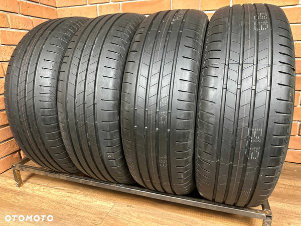 Opony Bridgestone TURANZA T005 215/60R17 2023 Demo