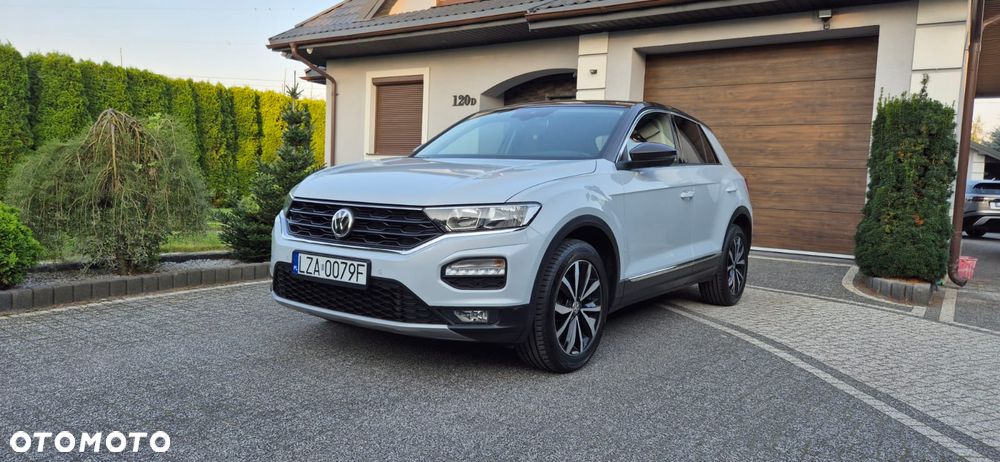 Volkswagen T-Roc - 3