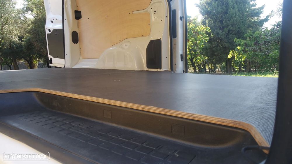 Opel 1.5 CDTI L3H1.  102 CV.   2 PORTAS DE CORRER - 20