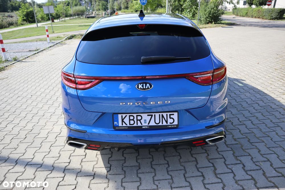 Kia ProCeed - 7
