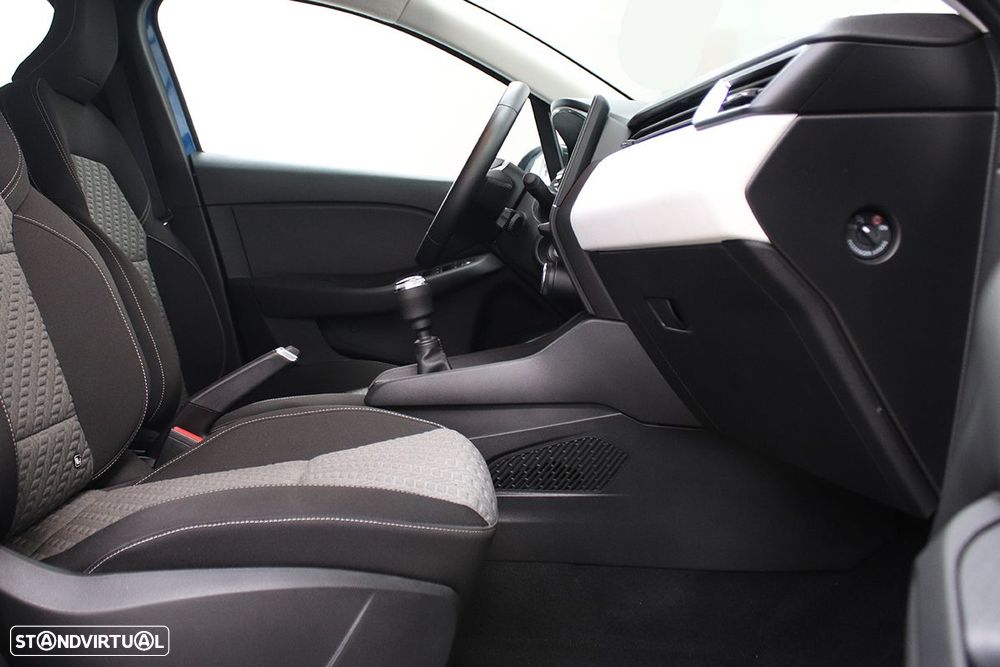 Renault Clio 1.0 TCe Evolution - 22