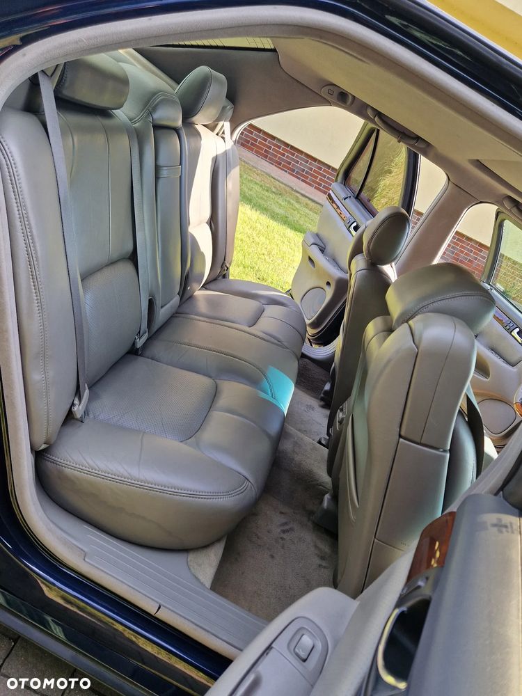 Cadillac Seville - 20