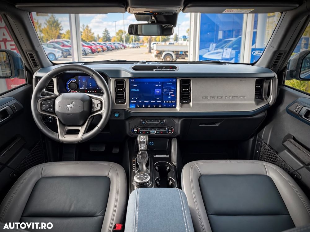 Ford Bronco 2.7 EcoBoost V6 Outer Banks - 23