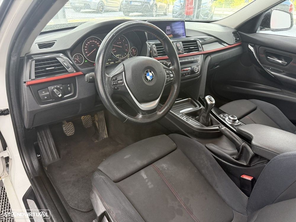 BMW 320 d Touring Line Sport - 6
