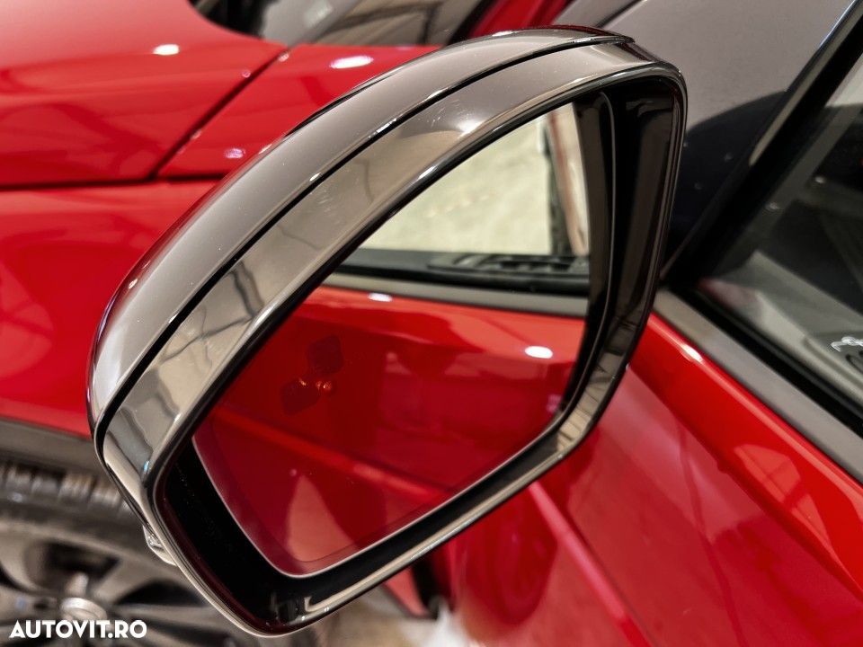 Land Rover Discovery Sport - 26