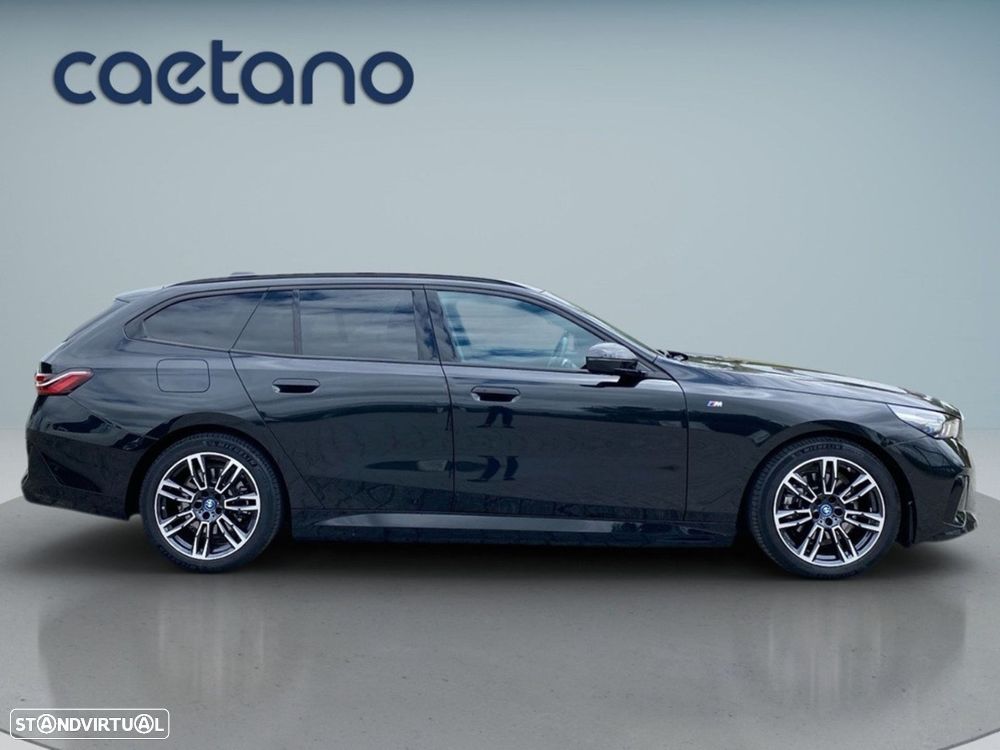BMW 530 e Pack Desportivo M — fotografia 8