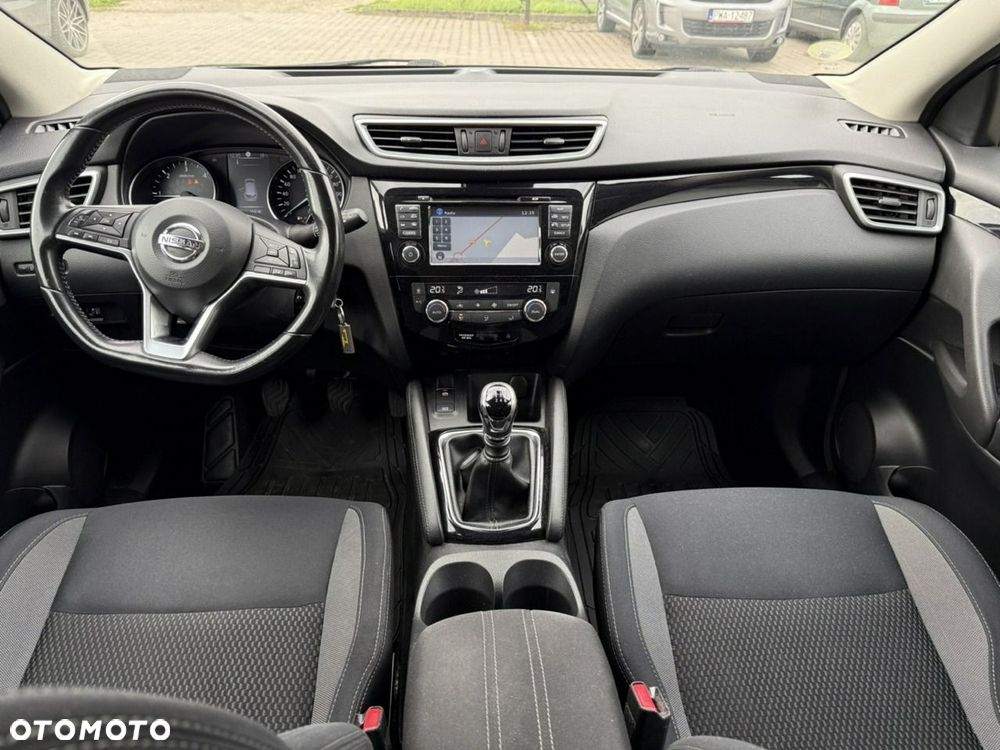 Nissan Qashqai 1.5 dCi Visia - 15